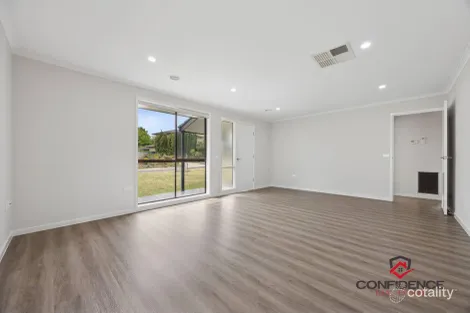 Property photo of 3 Rolph Place Gilmore ACT 2905