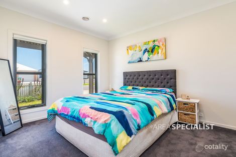 Property photo of 3 Daws Street Cranbourne East VIC 3977