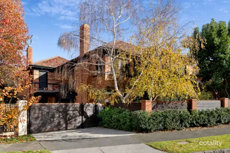 2/1 Garden Ct, Elwood, VIC 3184