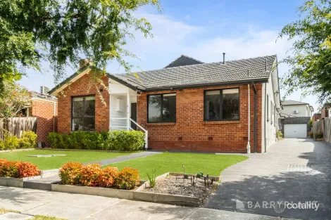 Property photo of 1/15 Evans Crescent Reservoir VIC 3073