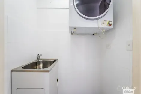 Property photo of 160/2 Browne Parade Warwick Farm NSW 2170