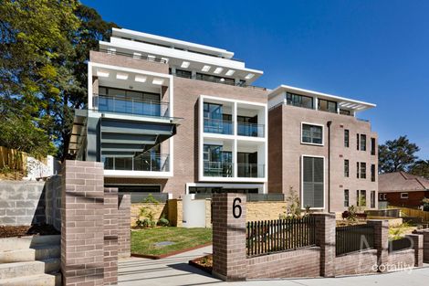 1/2 Pearson Ave, Gordon, NSW 2072