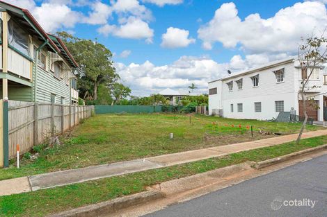 155 Prince Edward Pde, Scarborough, QLD 4020
