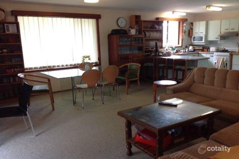 Property photo of 50 Brooke Avenue Killarney Vale NSW 2261