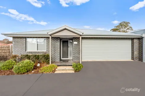 Property photo of 1/3 Highton Lane Mansfield VIC 3722