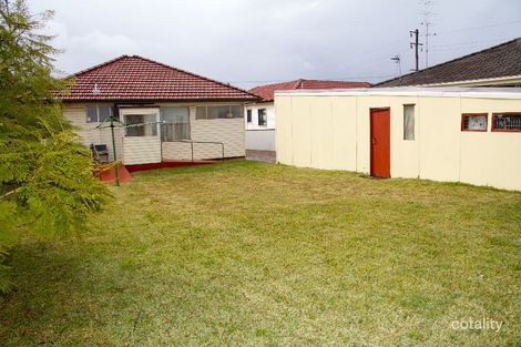 Property photo of 19 William Avenue Warilla NSW 2528