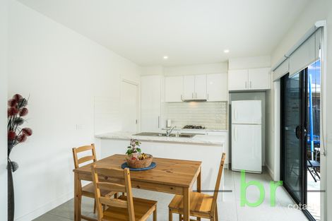 Property photo of 15 Compass Circuit Corio VIC 3214