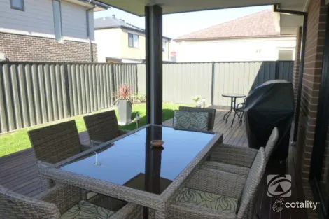 Property photo of 47 Arbourlea Boulevard Cranbourne North VIC 3977