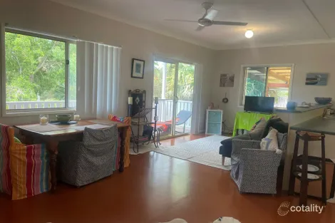 Property photo of 28 Francis Road Macleay Island QLD 4184