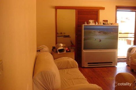 Property photo of 10 Franklin Place Bossley Park NSW 2176