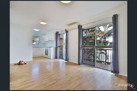 12 Curd St, Greenslopes, QLD 4120