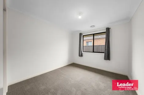 Property photo of 27 Wispering Circuit Kilmore VIC 3764