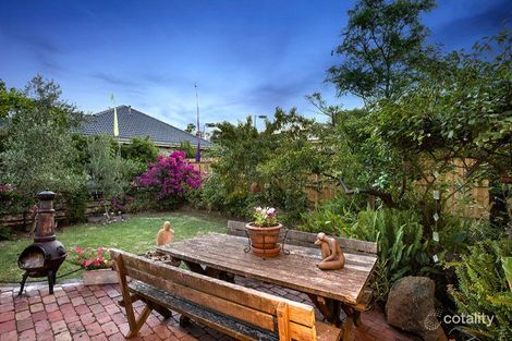 Property photo of 32 Beauville Avenue Murrumbeena VIC 3163