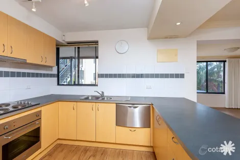 Property photo of 5/191 Coode Street Como WA 6152