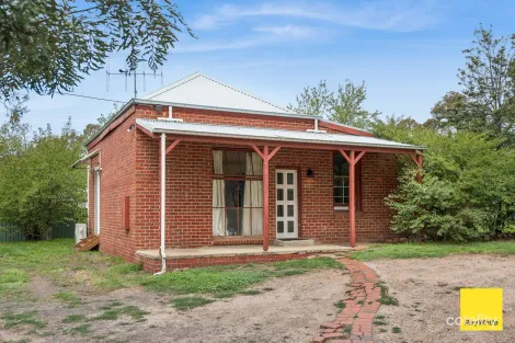 Property photo of 35 Greenwood Drive Kennington VIC 3550