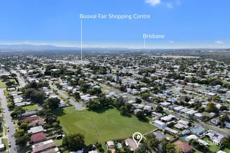 Property photo of 1/38 Cambridge Street Silkstone QLD 4304
