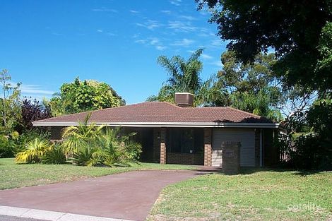 13 Crest Ct, Thornlie, WA 6108