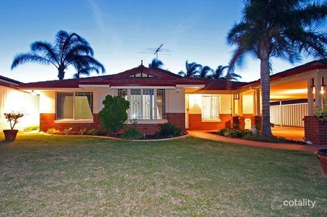 4 Areca Cl, Lake Coogee, WA 6166