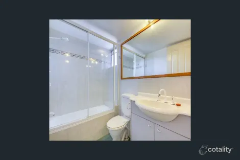 Property photo of 2/18 Morrow Street Taringa QLD 4068