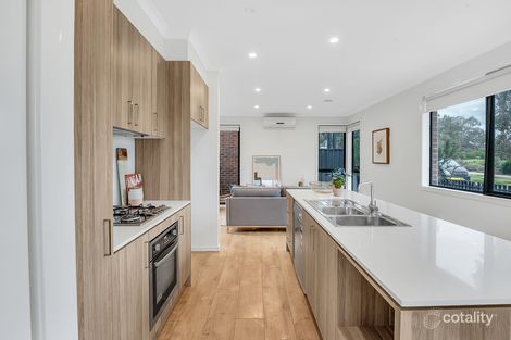 Property photo of 24 Ardour Grove Craigieburn VIC 3064