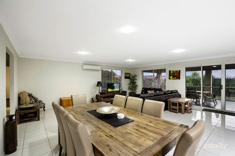 Property photo of 31 Honeyeater Drive Highfields QLD 4352