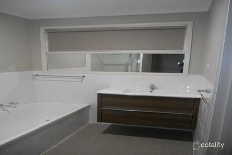Property photo of 50 Duff Street Cranbourne VIC 3977