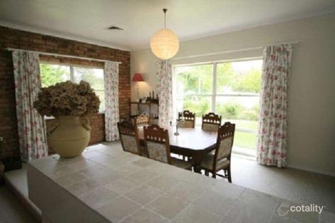 Property photo of 12 Cummins Drive San Isidore NSW 2650