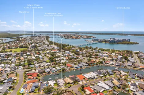 Property photo of 10 Walter Raleigh Crescent Hollywell QLD 4216