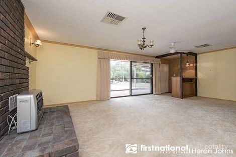 Property photo of 33 Nicholls Crescent Bull Creek WA 6149