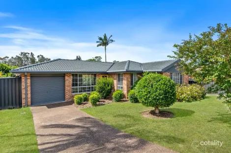 Property photo of 4 Kyooma Close Buff Point NSW 2262