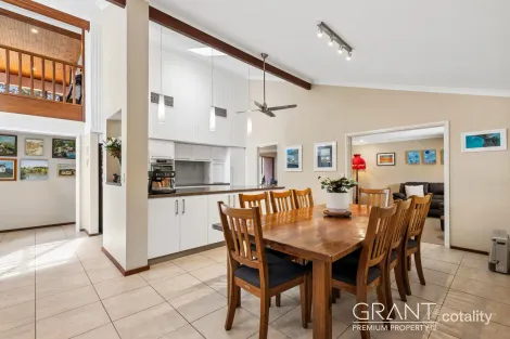 Property photo of 29 Marsengo Road Bateman WA 6150