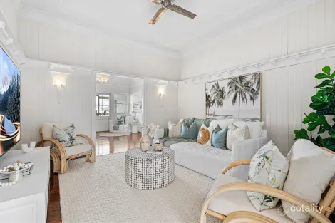 Property photo of 40 Sibley Road Wynnum West QLD 4178