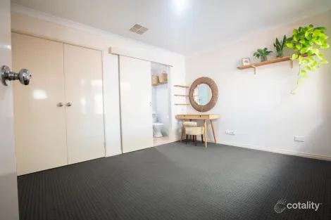 Property photo of 5/51 Laguardia Loop Port Kennedy WA 6172