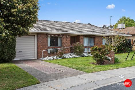 19 Ridgeway Cres, Kennington, VIC 3550
