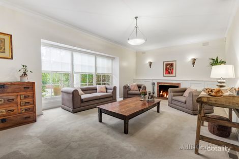 Property photo of 13 Ravenswood Court Nunawading VIC 3131