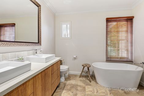 Property photo of 13 Ravenswood Court Nunawading VIC 3131