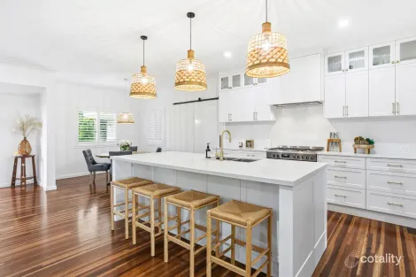 144 Howes Rd, Farnborough, QLD 4703