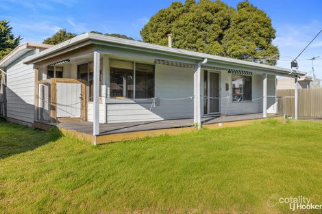 14 Albon St, Corinella, VIC 3984