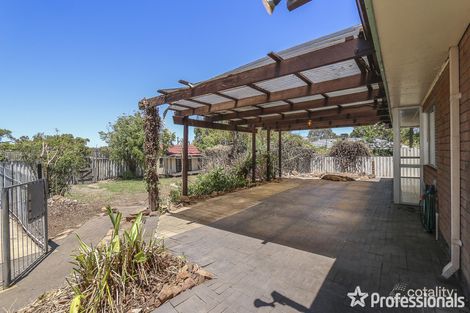 Property photo of 4 Carleton Crescent Forrestfield WA 6058