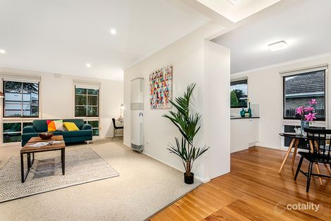 Property photo of 1/32 Fairlie Avenue Macleod VIC 3085