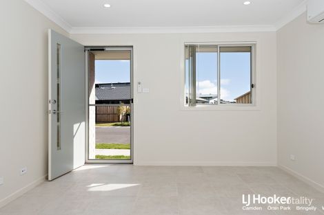 Property photo of 16 Coleman Loop Catherine Field NSW 2557