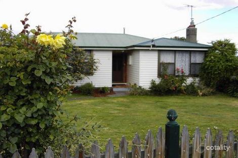 11 Walker Cres, New Norfolk, TAS 7140