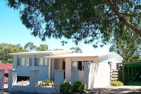 17 Lights St, Emerald Beach, NSW 2456