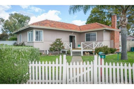 5 Holmes Pl, Hilton, WA 6163