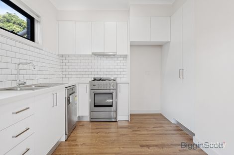 Property photo of 2/19 Holland Court Maidstone VIC 3012