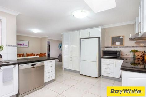 Property photo of 7 Shoalhaven Avenue Springwood QLD 4127