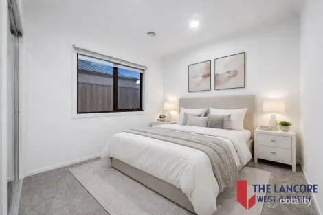 Property photo of 11 Octagonal Street Bonnie Brook VIC 3335
