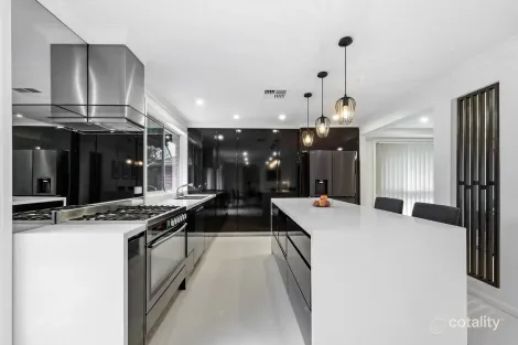 Property photo of 2 Beltana Place Leonay NSW 2750