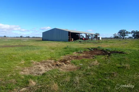 1 Humeden Rd, Collendina, NSW 2646