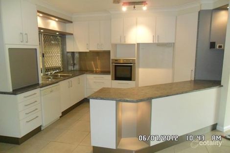 Property photo of 23 Garland Close Kanimbla QLD 4870